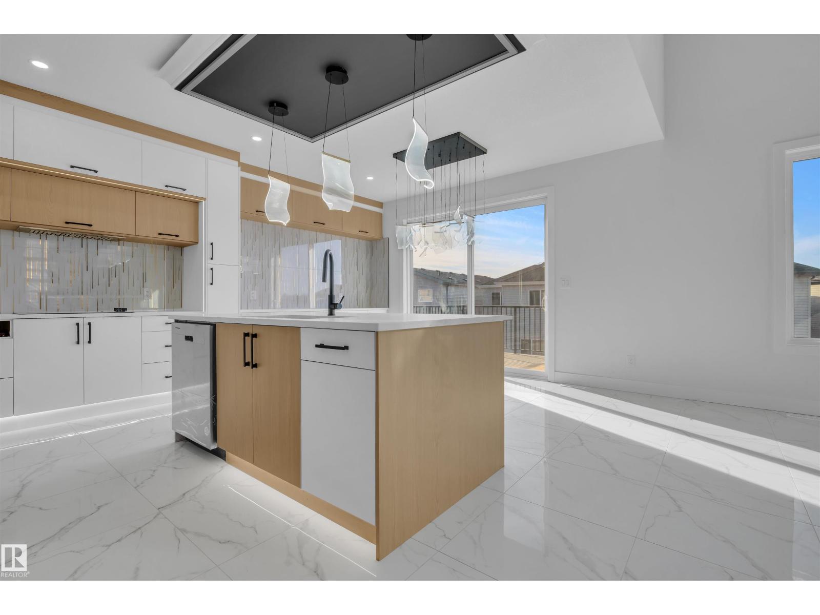 415 Pine Pt, Leduc, Alberta  T9E 1S7 - Photo 16 - E4460137