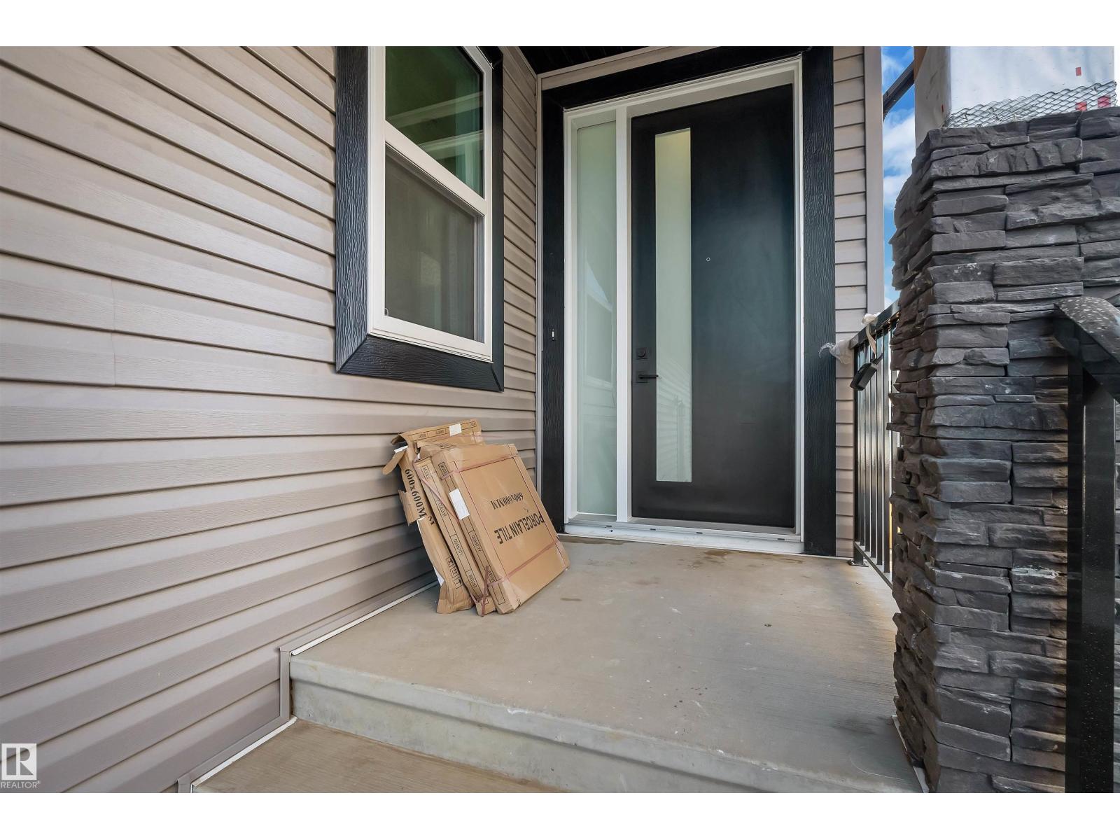 415 Pine Pt, Leduc, Alberta  T9E 1S7 - Photo 7 - E4460137