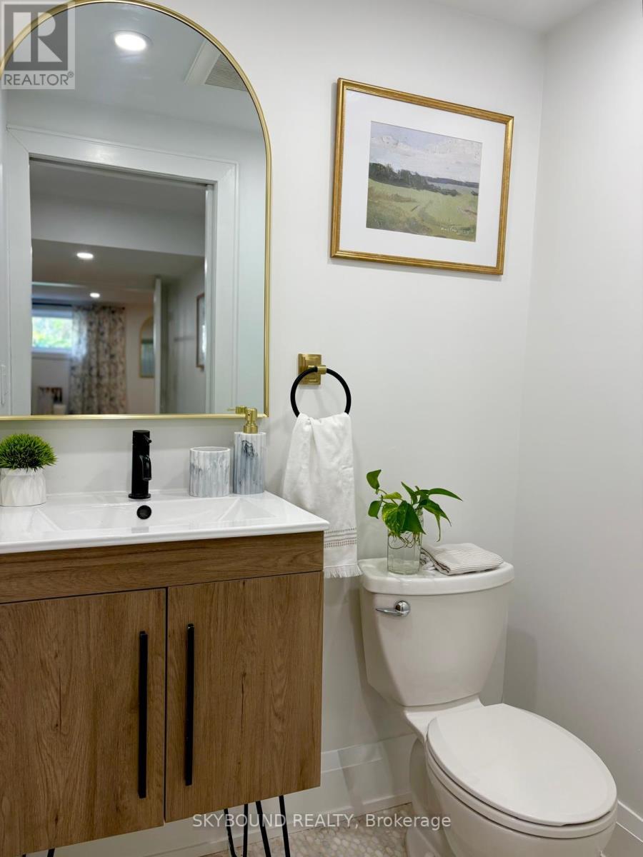 23 Drury Lane, Toronto, Ontario  M9P 1P8 - Photo 20 - W12481871