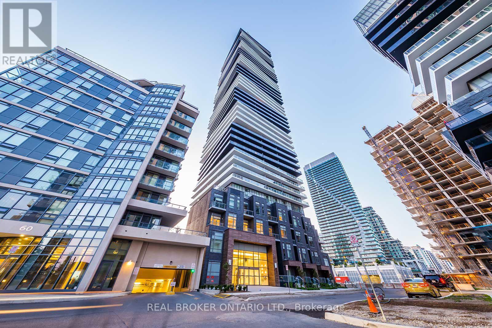 302 - 56 ANNIE CRAIG DRIVE, Toronto, Ontario