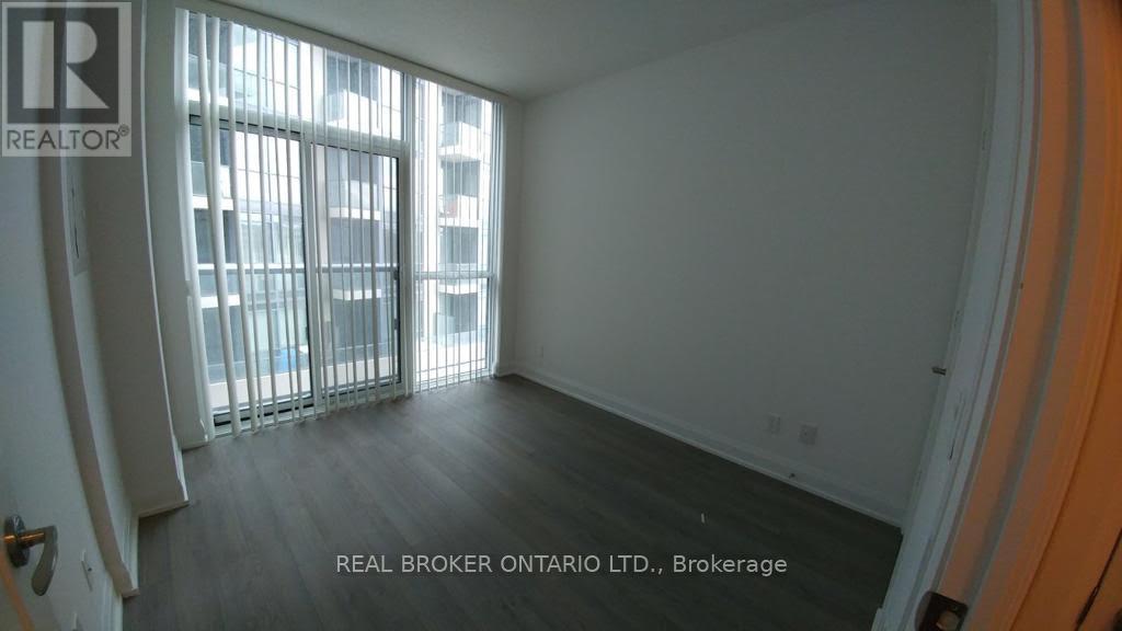 302 - 56 Annie Craig Drive, Toronto, Ontario  M8V 0C5 - Photo 3 - W12481881