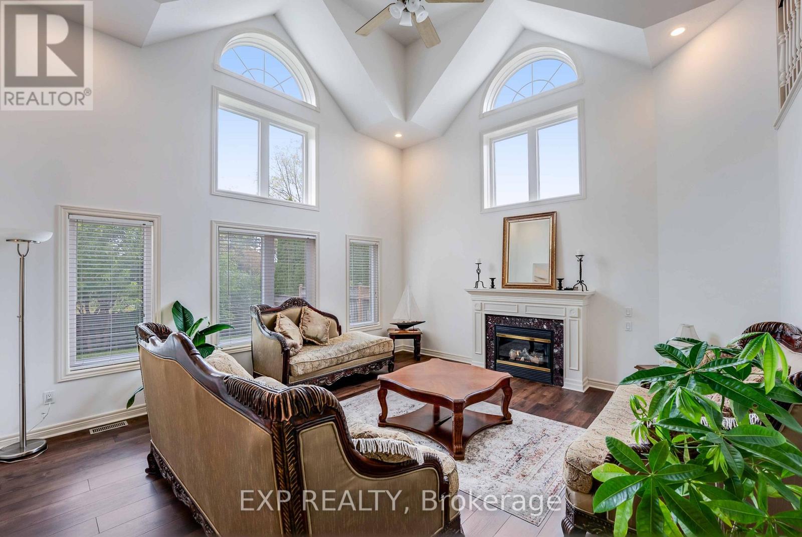 28 Loretta Drive, Niagara-On-The-Lake, Ontario  L0S 1T0 - Photo 10 - X12481868