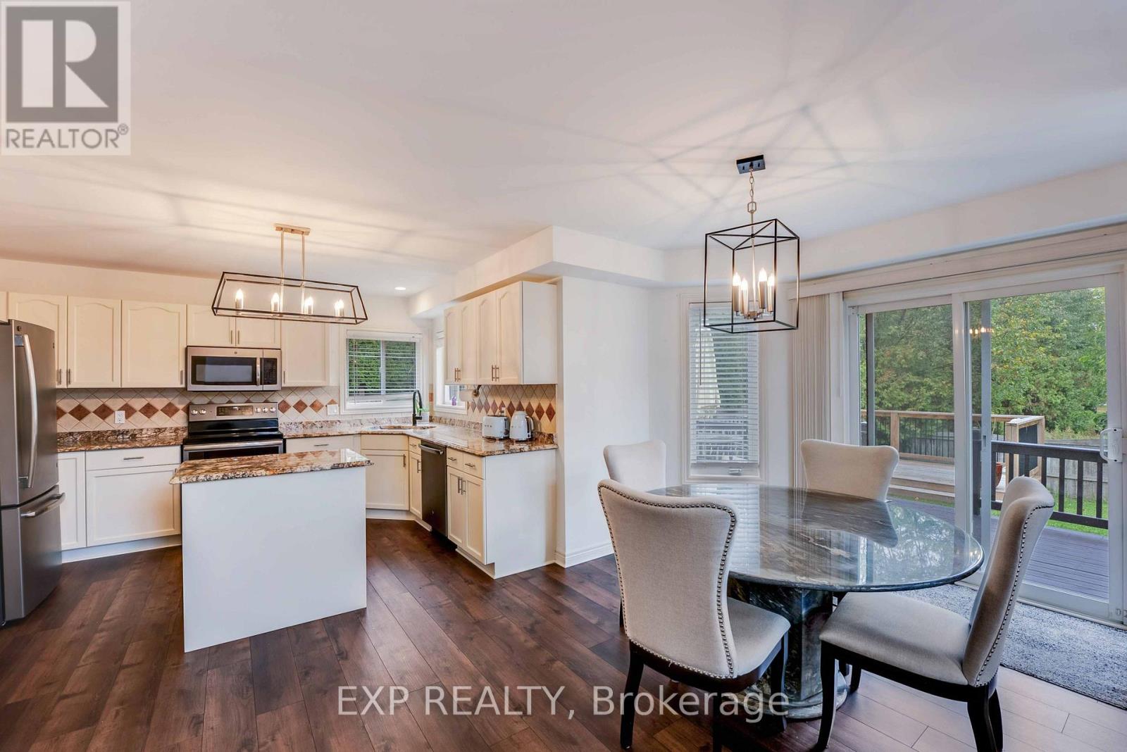 28 Loretta Drive, Niagara-On-The-Lake, Ontario  L0S 1T0 - Photo 17 - X12481868