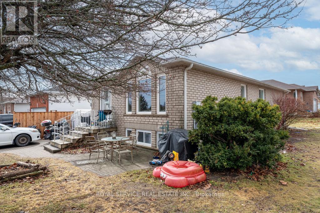661 EWING STREET, Cobourg, Ontario