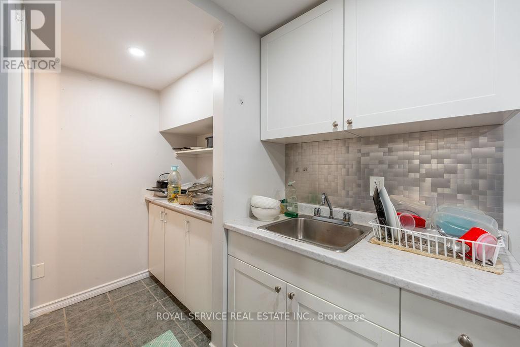 661 Ewing Street, Cobourg, Ontario  K9A 5N7 - Photo 8 - X12481883