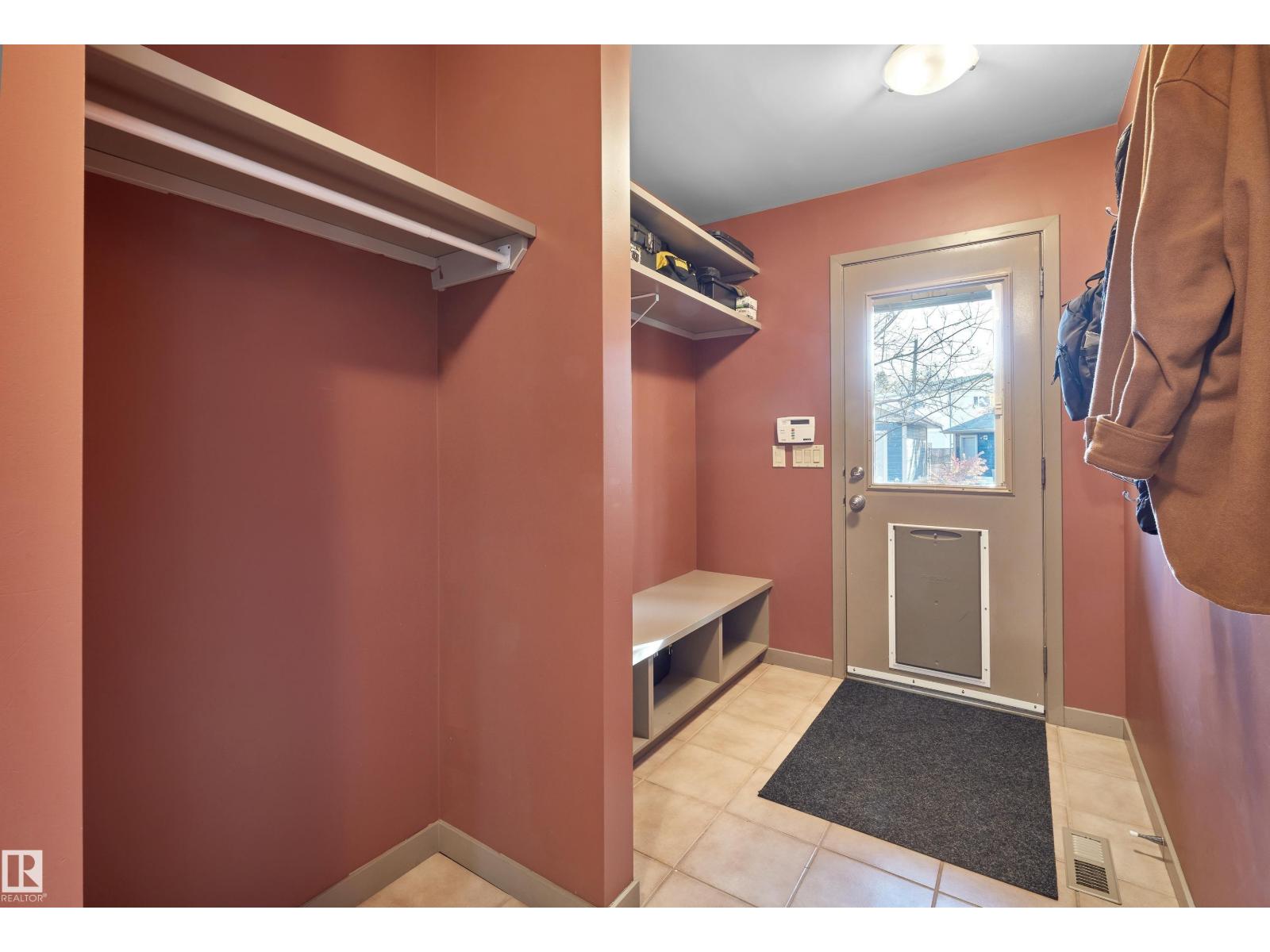11003 64 Av Nw, Edmonton, Alberta  T6H 1T4 - Photo 13 - E4463513