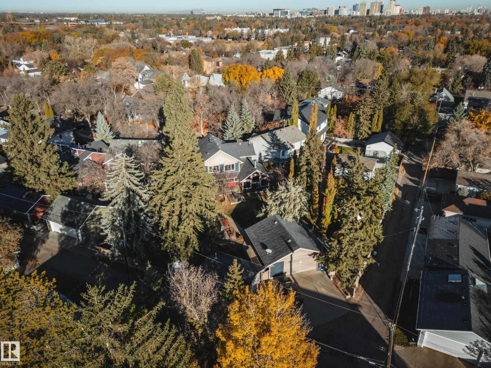 11003 64 Av Nw, Edmonton, Alberta  T6H 1T4 - Photo 53 - E4463513