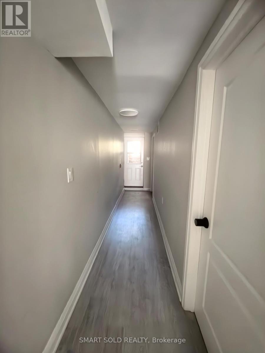 437 Bathurst Street, Toronto, Ontario  M5T 2S9 - Photo 6 - C12481887