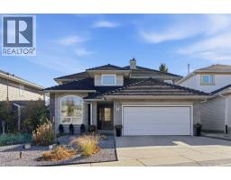 19 Sceptre Close NW Scenic Acres