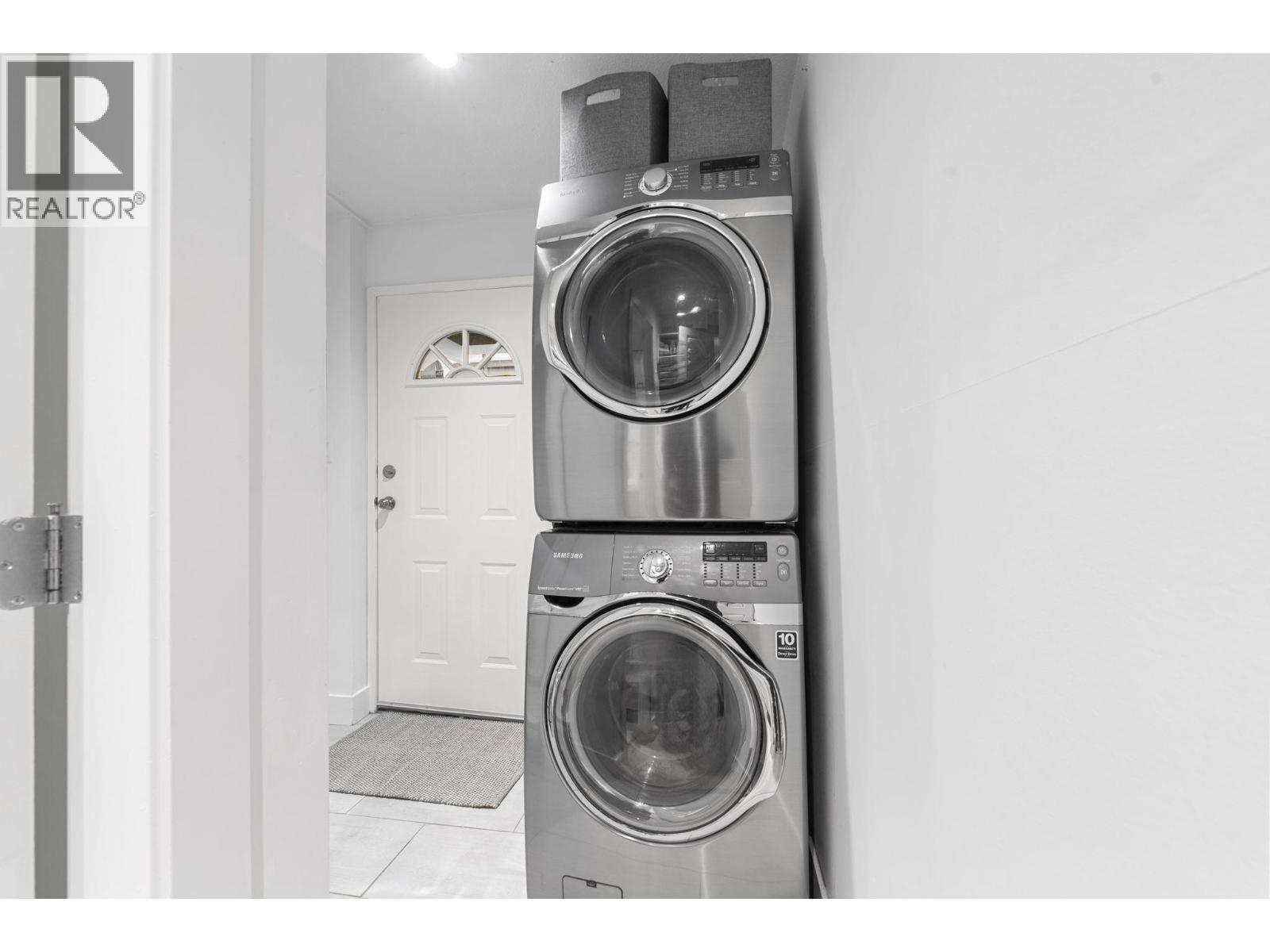 1155 Tatlow Avenue, North Vancouver, British Columbia  V7P 2Z4 - Photo 34 - R3061433