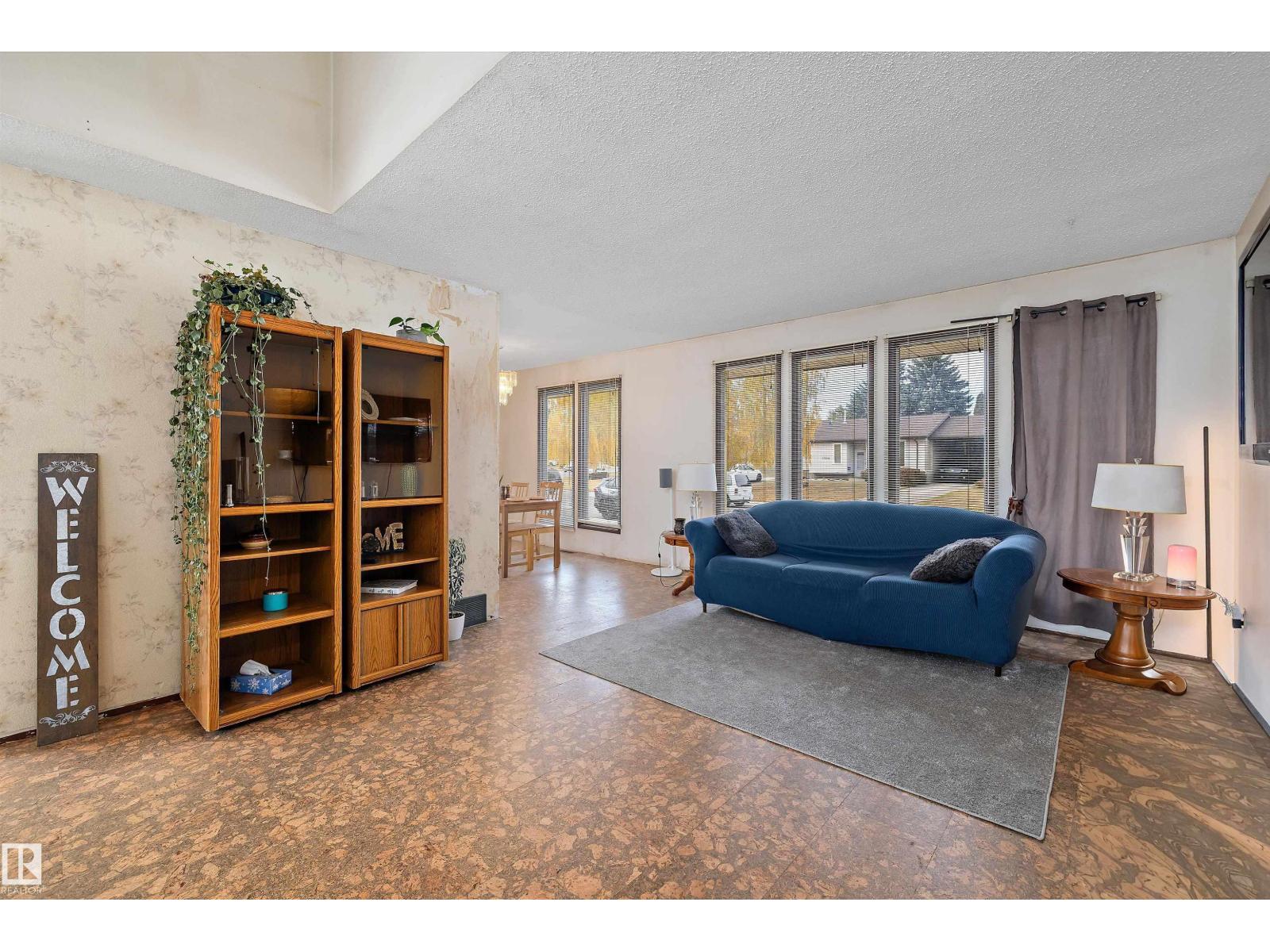 17207 110 St Nw, Edmonton, Alberta  T5X 3L2 - Photo 4 - E4463506