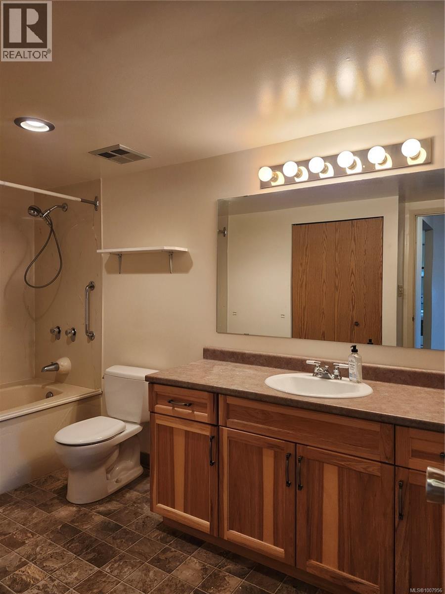 412 9805 Second St, Sidney, British Columbia  V8L 4T9 - Photo 20 - 1007956