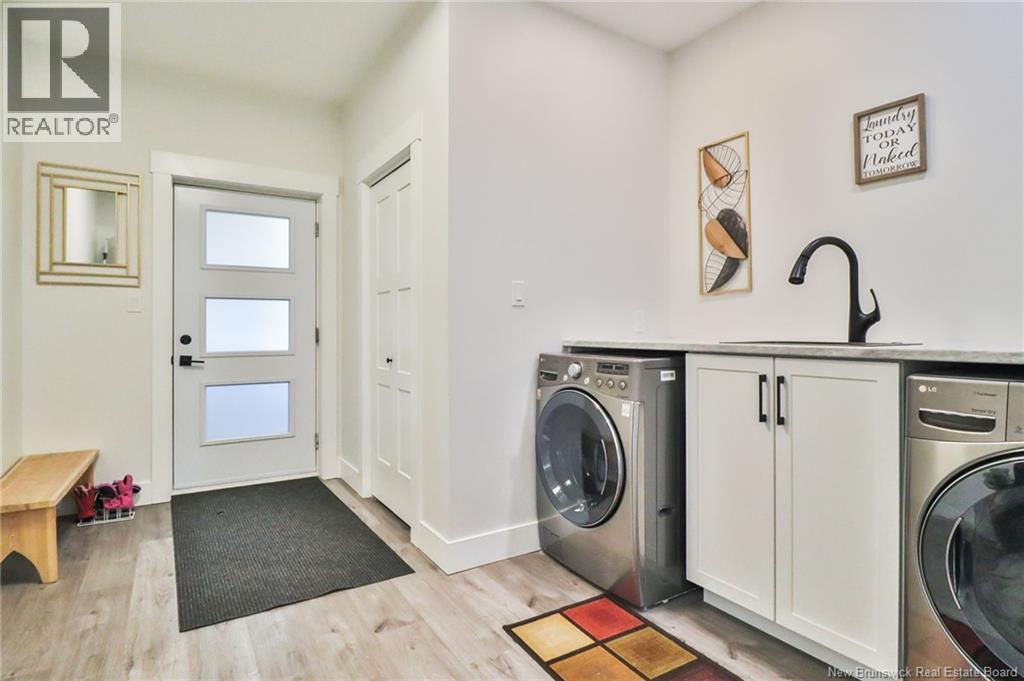 11 Riverside Drive, Petitcodiac, New Brunswick  E4Z 0K7 - Photo 24 - NB124402