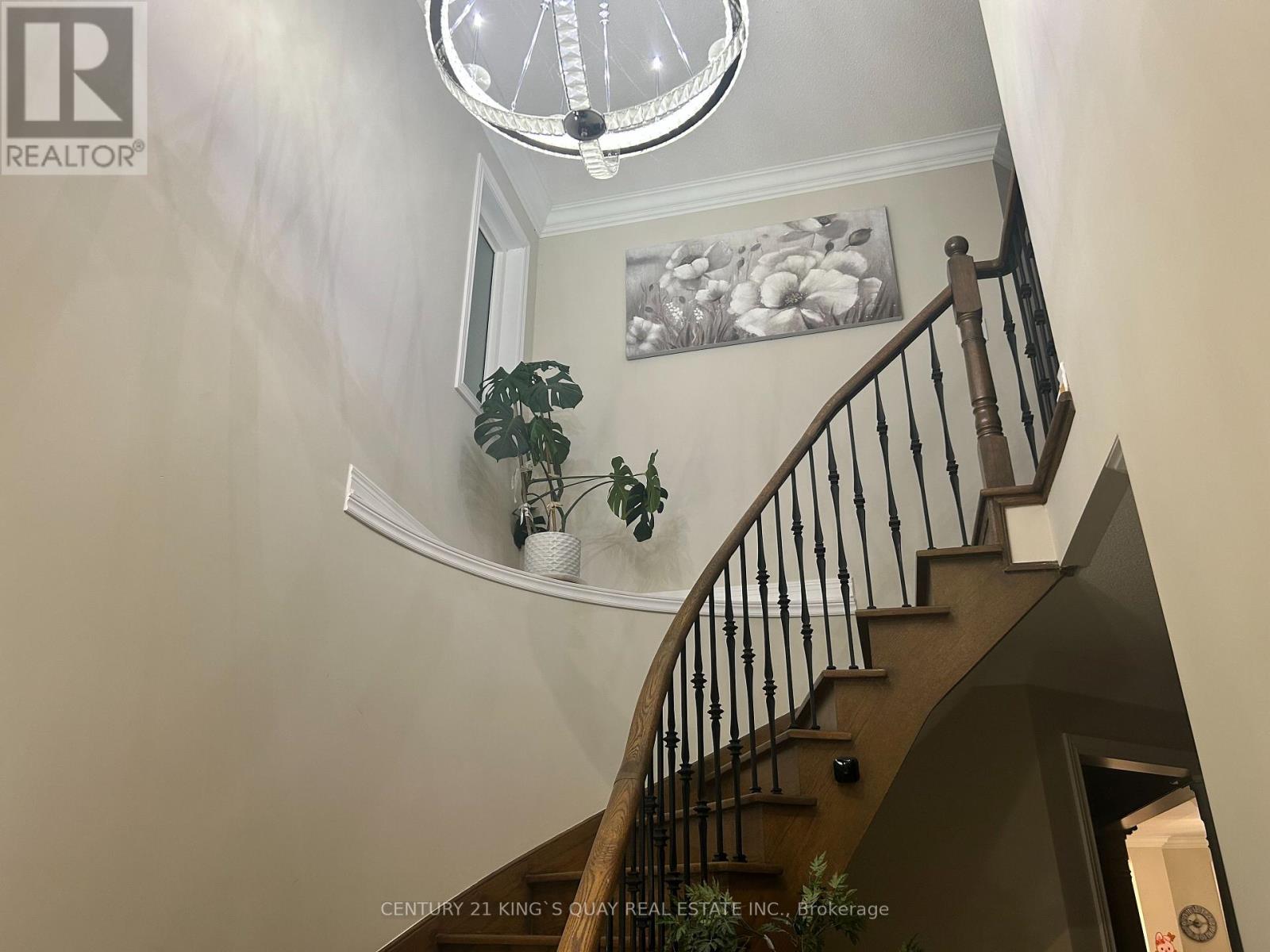 52 BROCKDALE STREET, Richmond Hill, Ontario