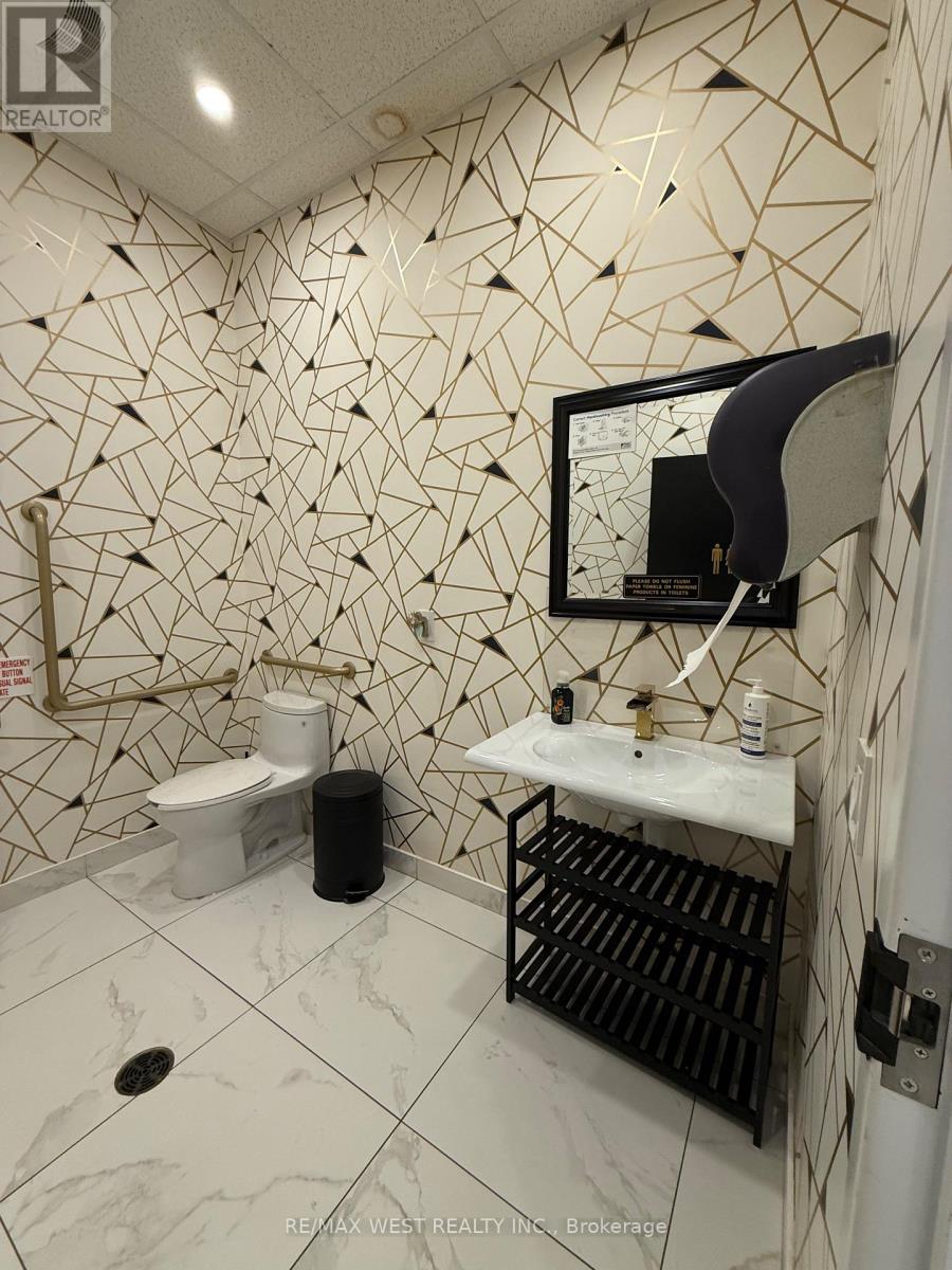 4 - 5027 Hurontario (Rent Room 2) Street Ne, Mississauga, Ontario  L4Z 3X6 - Photo 5 - W12479466
