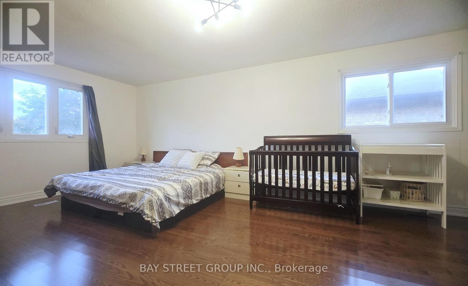 24 Beasley Drive, Richmond Hill, Ontario  L4C 7Z2 - Photo 16 - N12479885