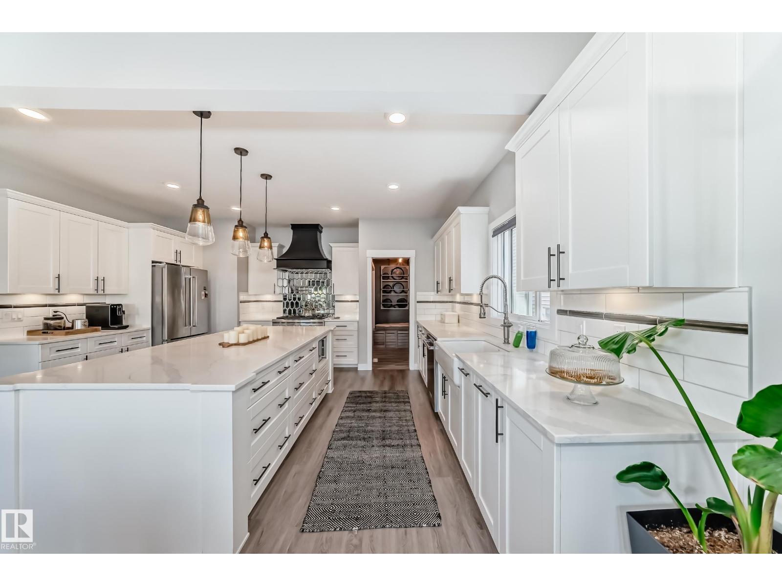4004 6 Av Sw, Edmonton, Alberta  T6X 2J1 - Photo 4 - E4463516