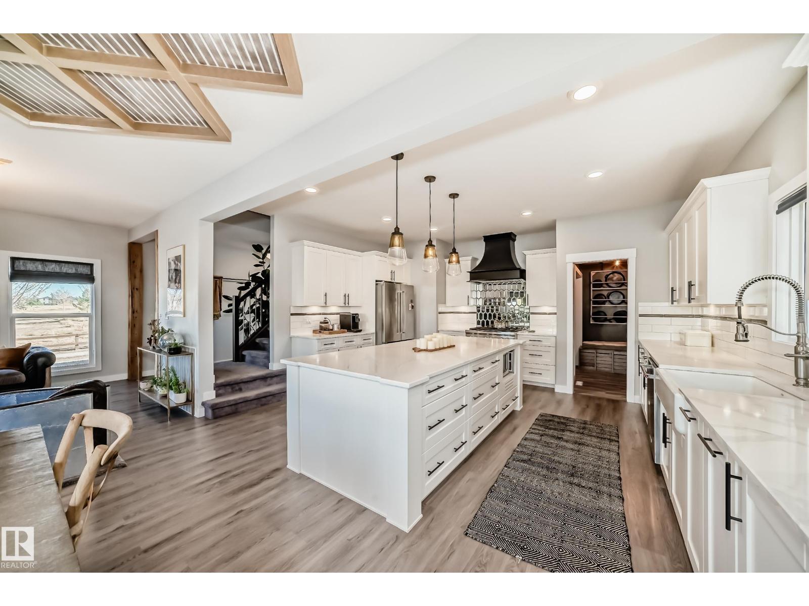 4004 6 Av Sw, Edmonton, Alberta  T6X 2J1 - Photo 5 - E4463516