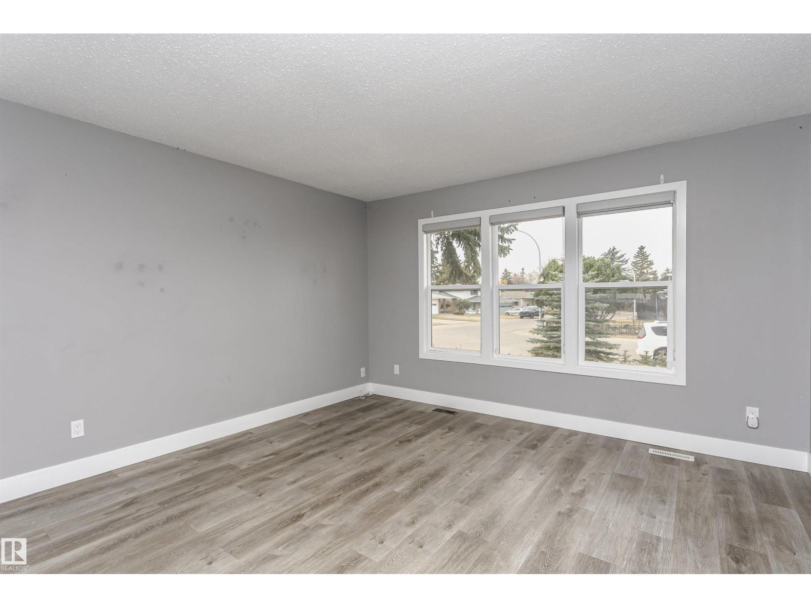 670 Lee Ridge Rd Nw, Edmonton, Alberta  T6W 0P2 - Photo 36 - E4463517