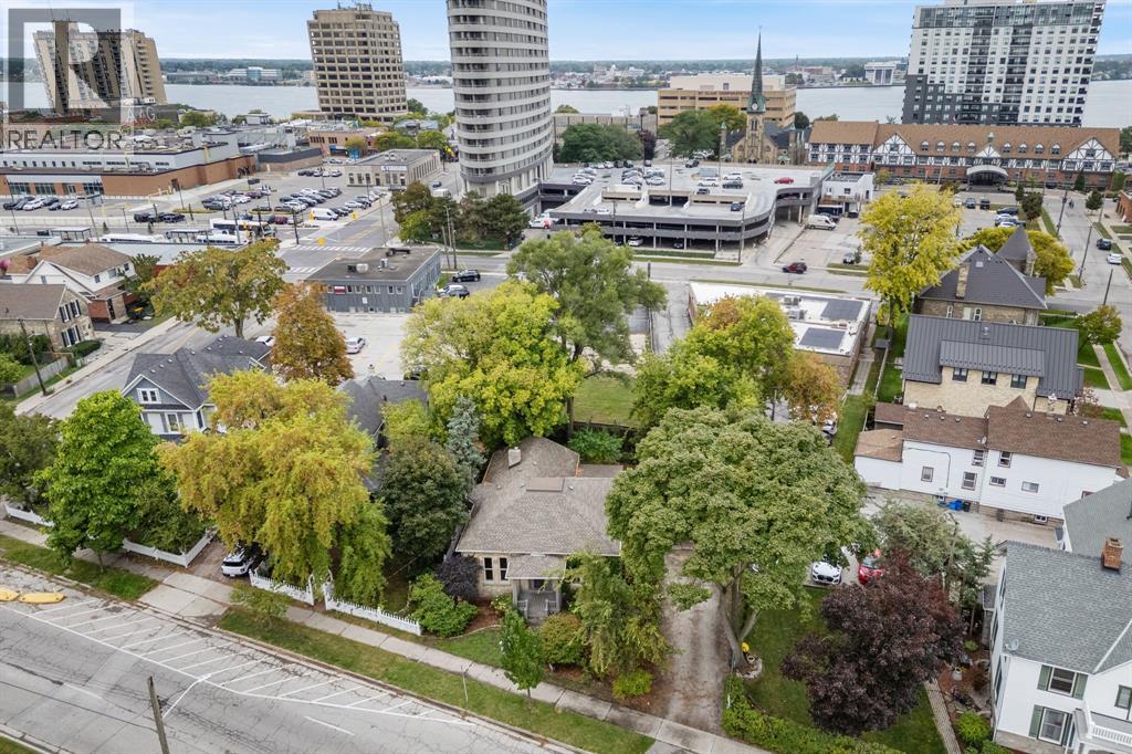 223 Brock Street North, Sarnia, Ontario  N7T 5Z5 - Photo 35 - 25022769