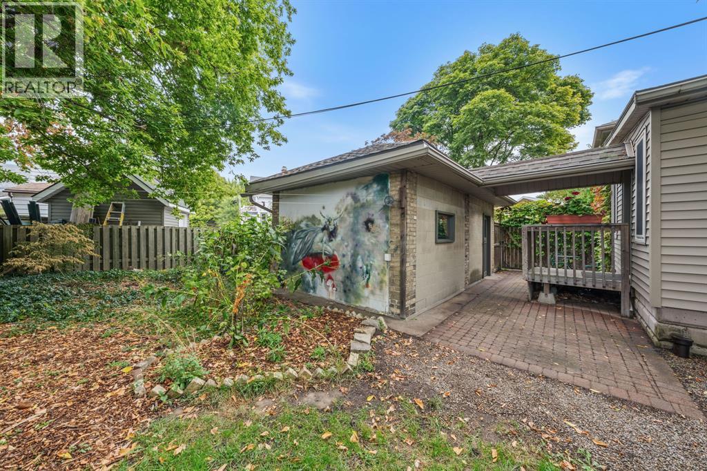 223 Brock Street North, Sarnia, Ontario  N7T 5Z5 - Photo 29 - 25022769