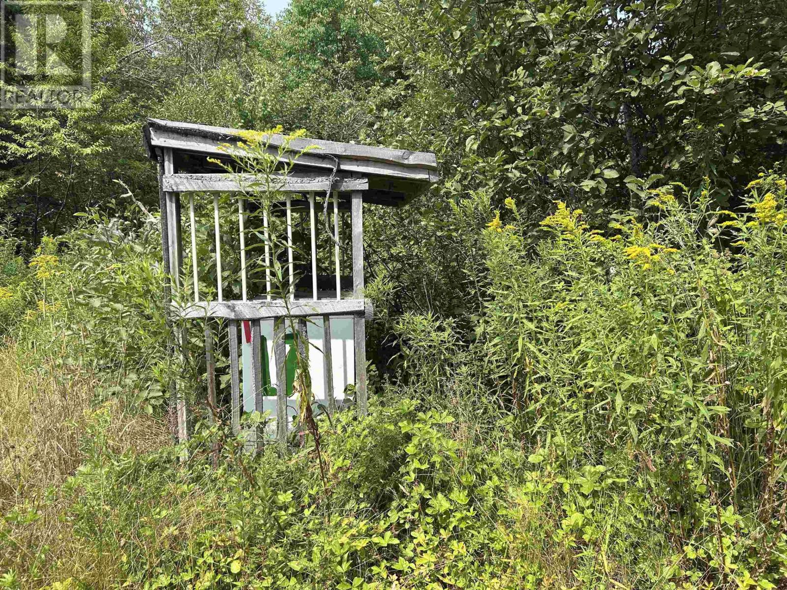 17 Hendsbee Road, Eight Island Lake, Nova Scotia  B0H 1M0 - Photo 5 - 202520163