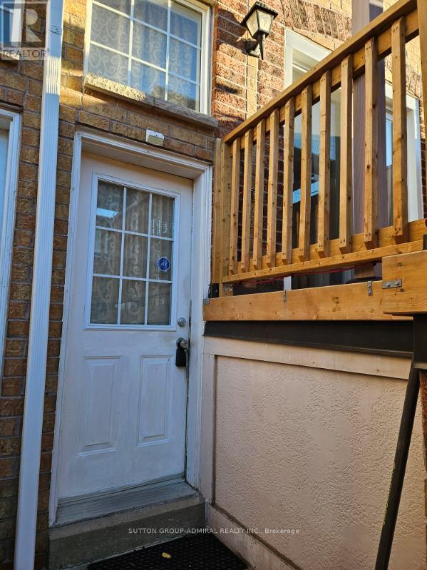 105 - 2 Hedge End Road, Toronto, Ontario  M1B 5Z8 - Photo 20 - E12481908