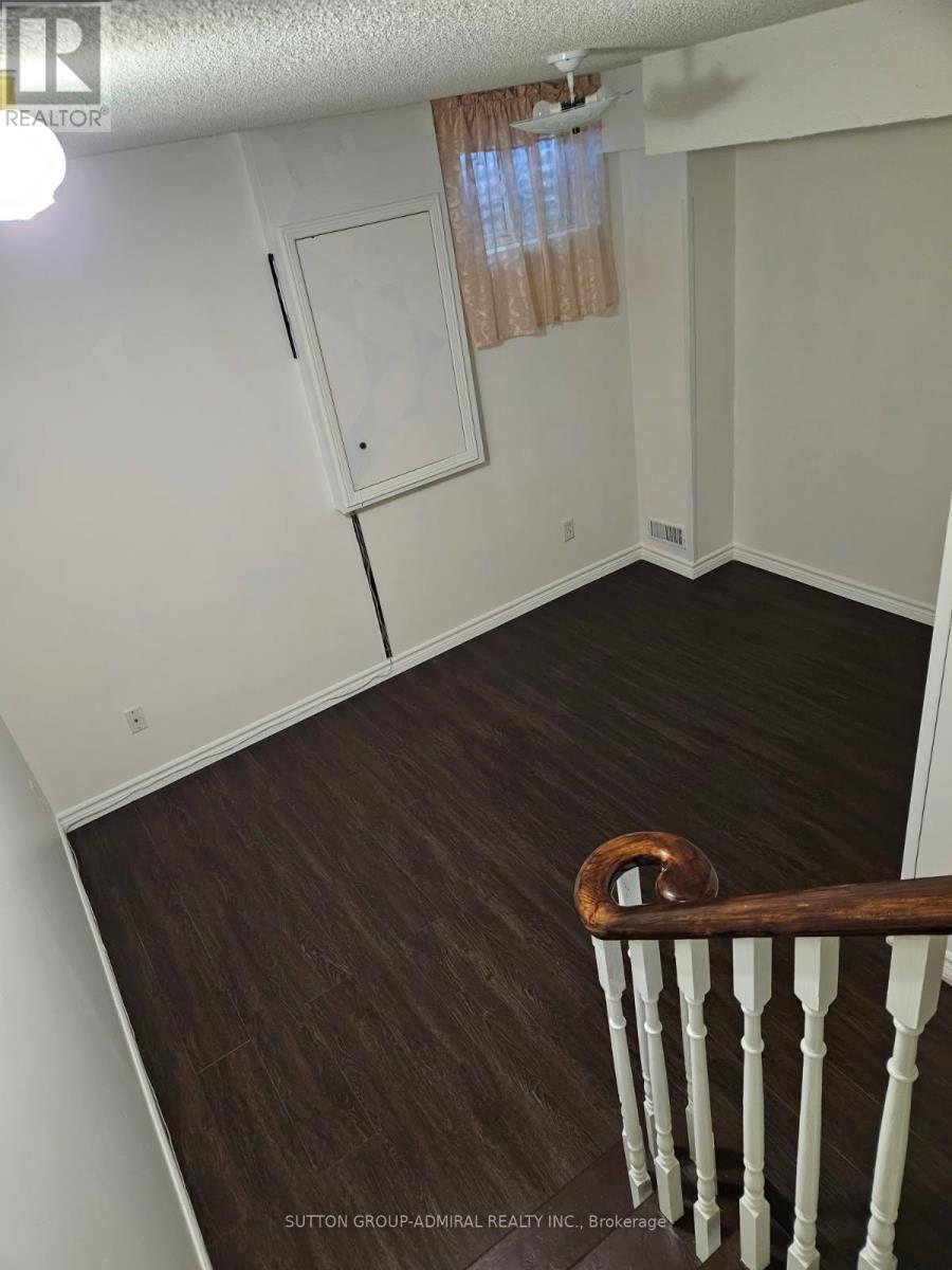 105 - 2 Hedge End Road, Toronto, Ontario  M1B 5Z8 - Photo 9 - E12481908