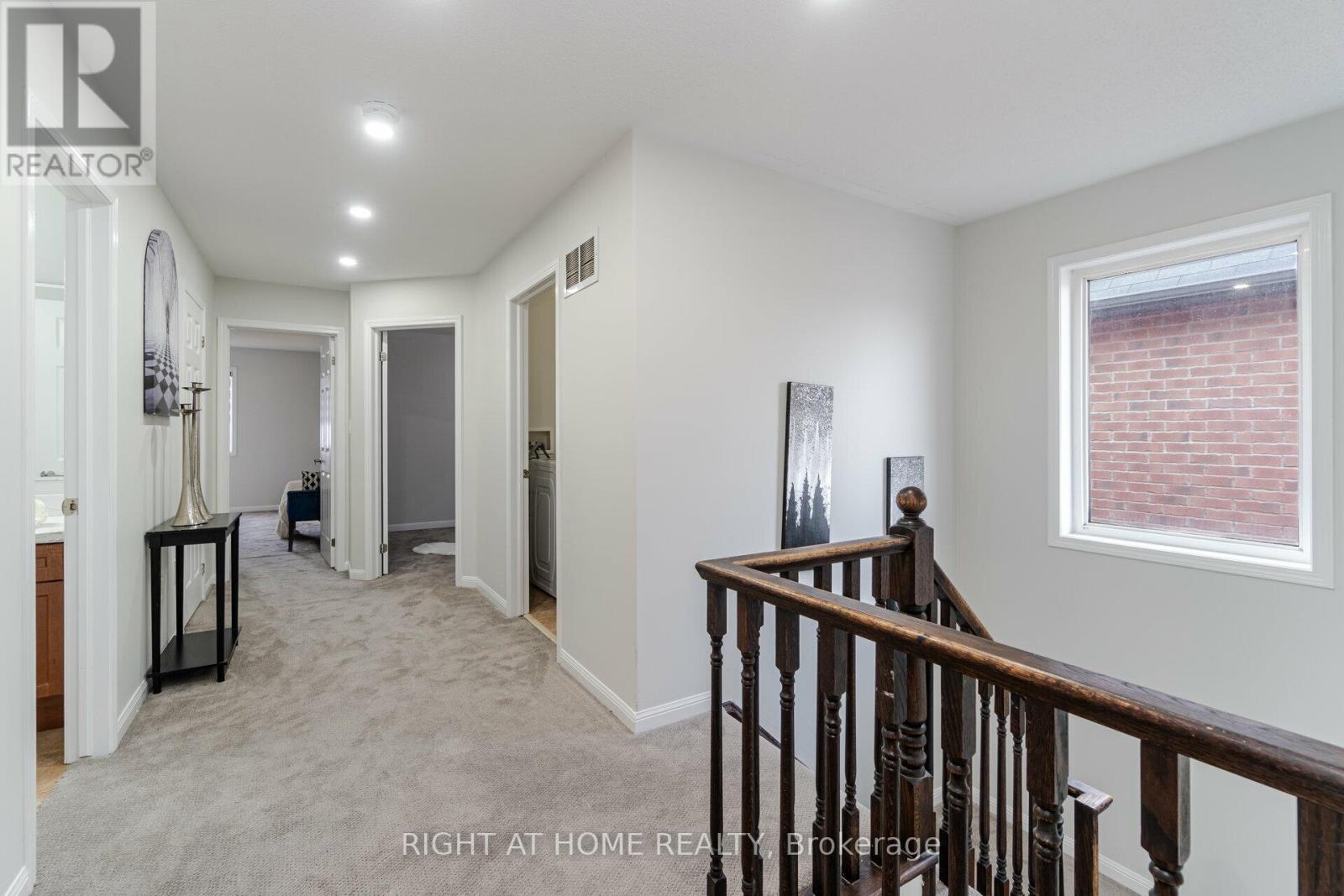 898 Philbrook Drive, Milton, Ontario  L9T 5A5 - Photo 23 - W12481911