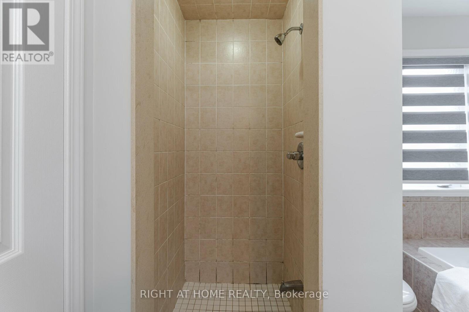 898 Philbrook Drive, Milton, Ontario  L9T 5A5 - Photo 28 - W12481911