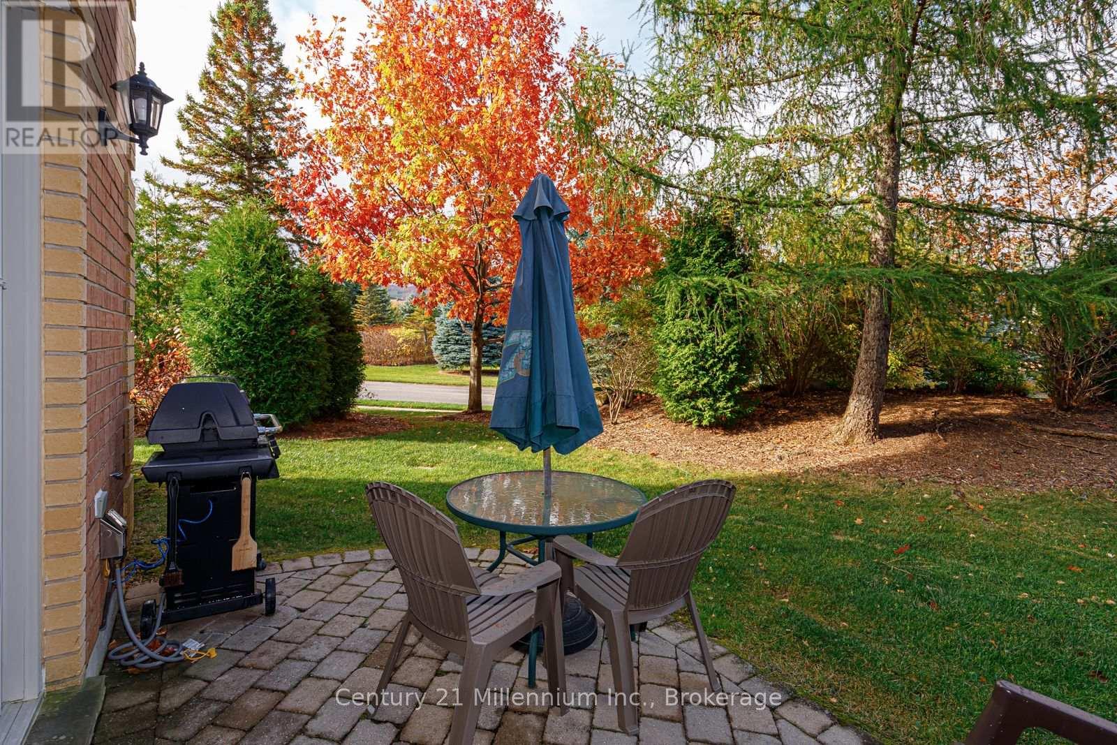 120 - 184 Snowbridge Way, Blue Mountains, Ontario  L9Y 3Z2 - Photo 25 - X12481258