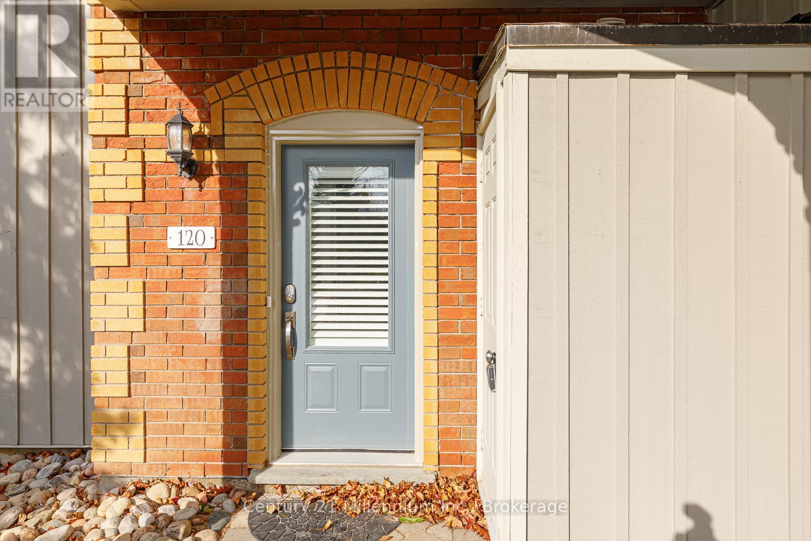 120 - 184 Snowbridge Way, Blue Mountains, Ontario  L9Y 3Z2 - Photo 39 - X12481258