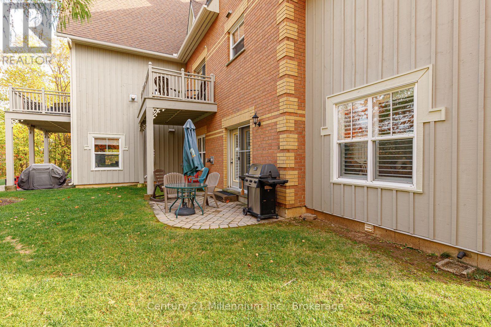 120 - 184 Snowbridge Way, Blue Mountains, Ontario  L9Y 3Z2 - Photo 31 - X12481258