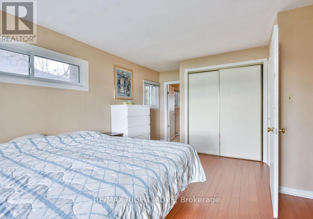 1467 Cunningham Crescent, Severn, Ontario  L3V 7E1 - Photo 15 - S12481913