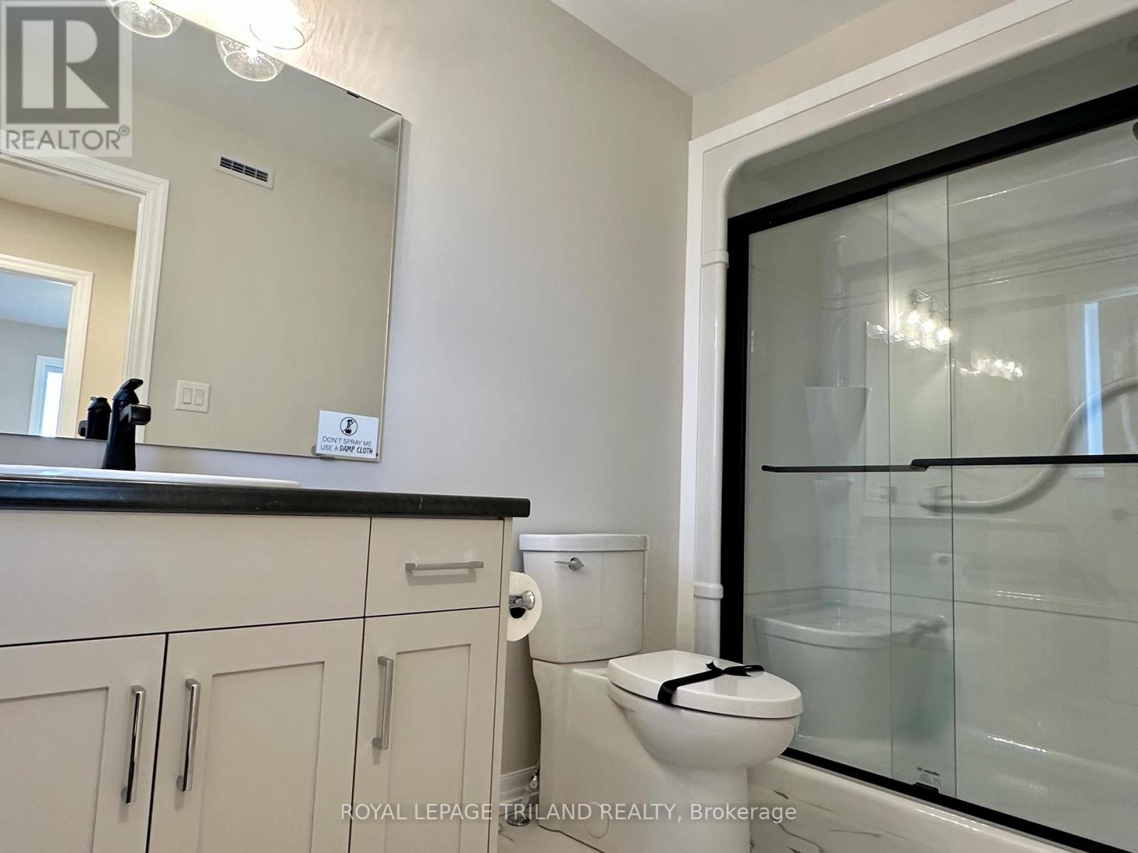 132 Styles Drive, St. Thomas, Ontario  N5R 0R1 - Photo 9 - X12295145