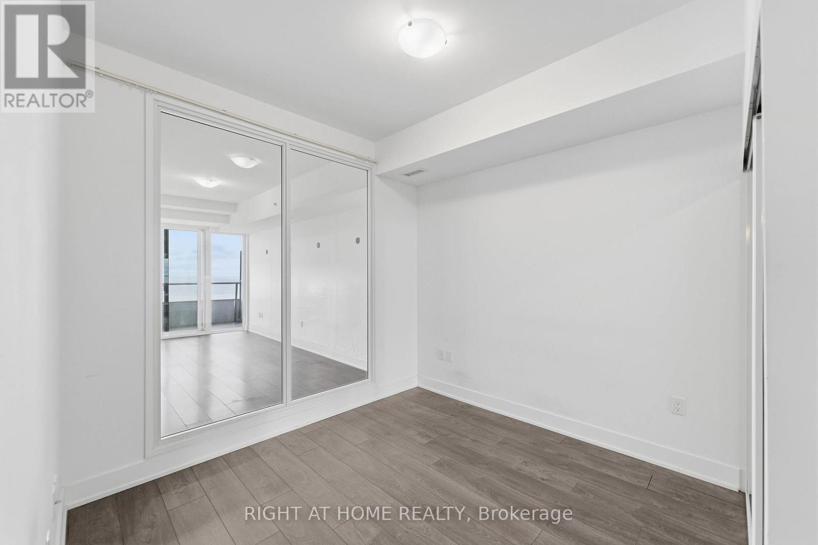 1208 - 20 Shore Breeze Drive, Toronto, Ontario  M8V 0C7 - Photo 8 - W12479994