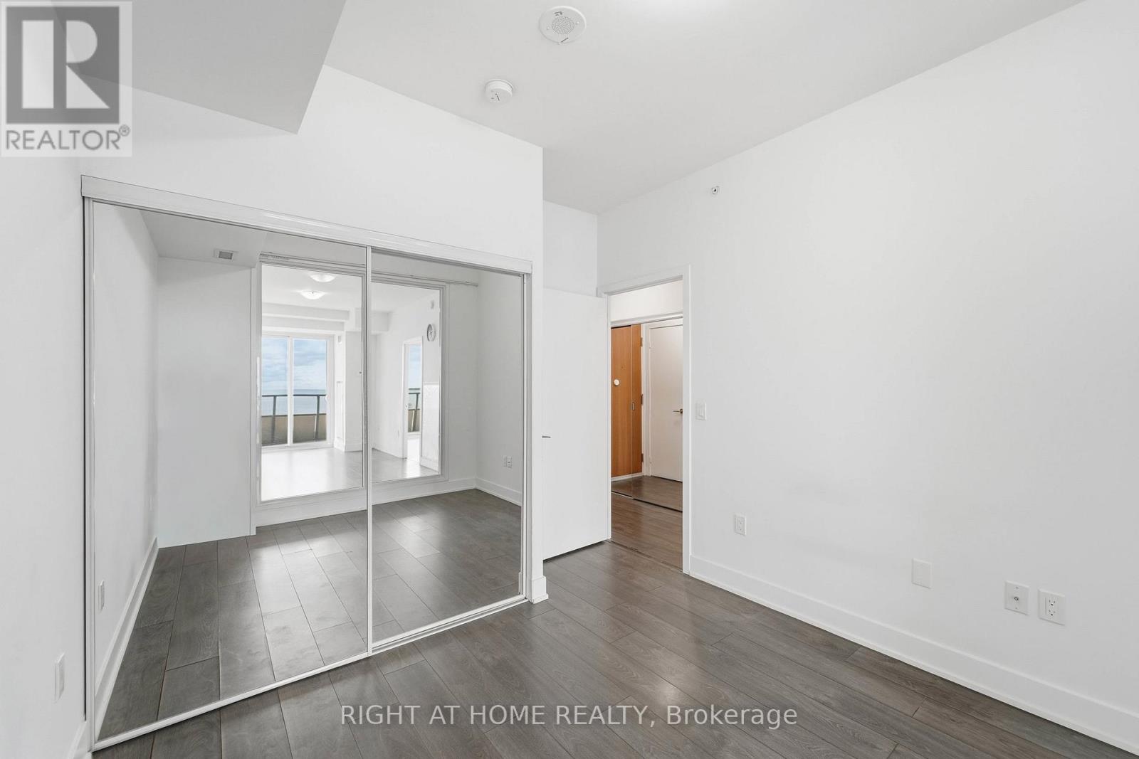 1208 - 20 Shore Breeze Drive, Toronto, Ontario  M8V 0C7 - Photo 9 - W12479994