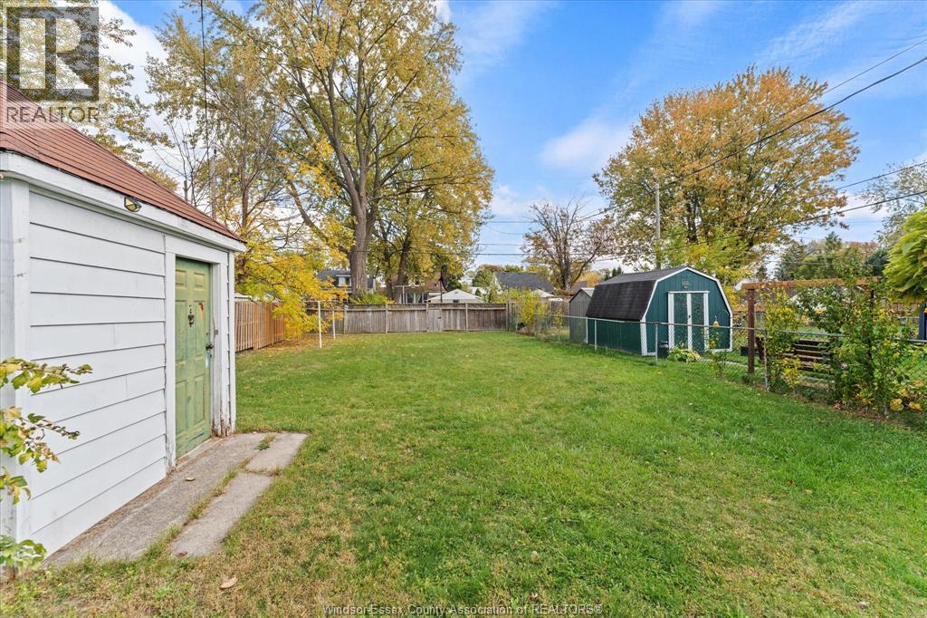 1922 Aubin, Windsor, Ontario  N8W 4L3 - Photo 21 - 25027103