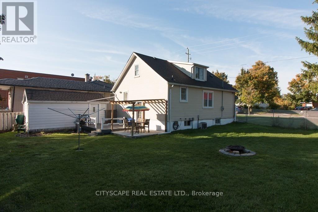 25 Stafford Street, Woodstock, Ontario  N4S 3Z7 - Photo 19 - X12481472