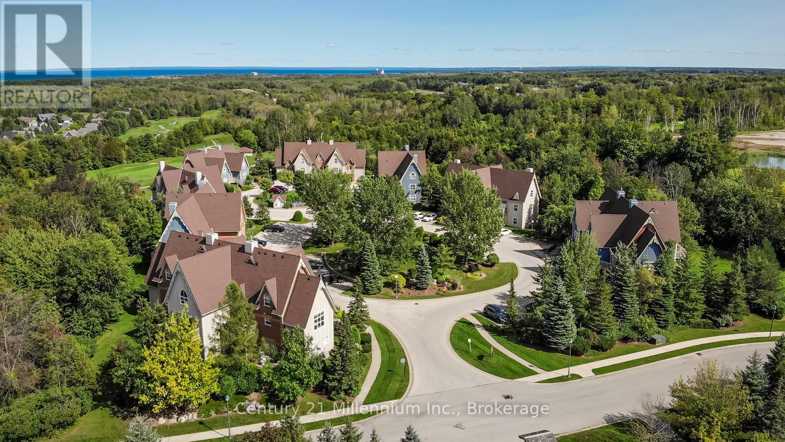 120 - 184 Snowbridge Way, Blue Mountains, Ontario  L9Y 3Z2 - Photo 30 - X12481258