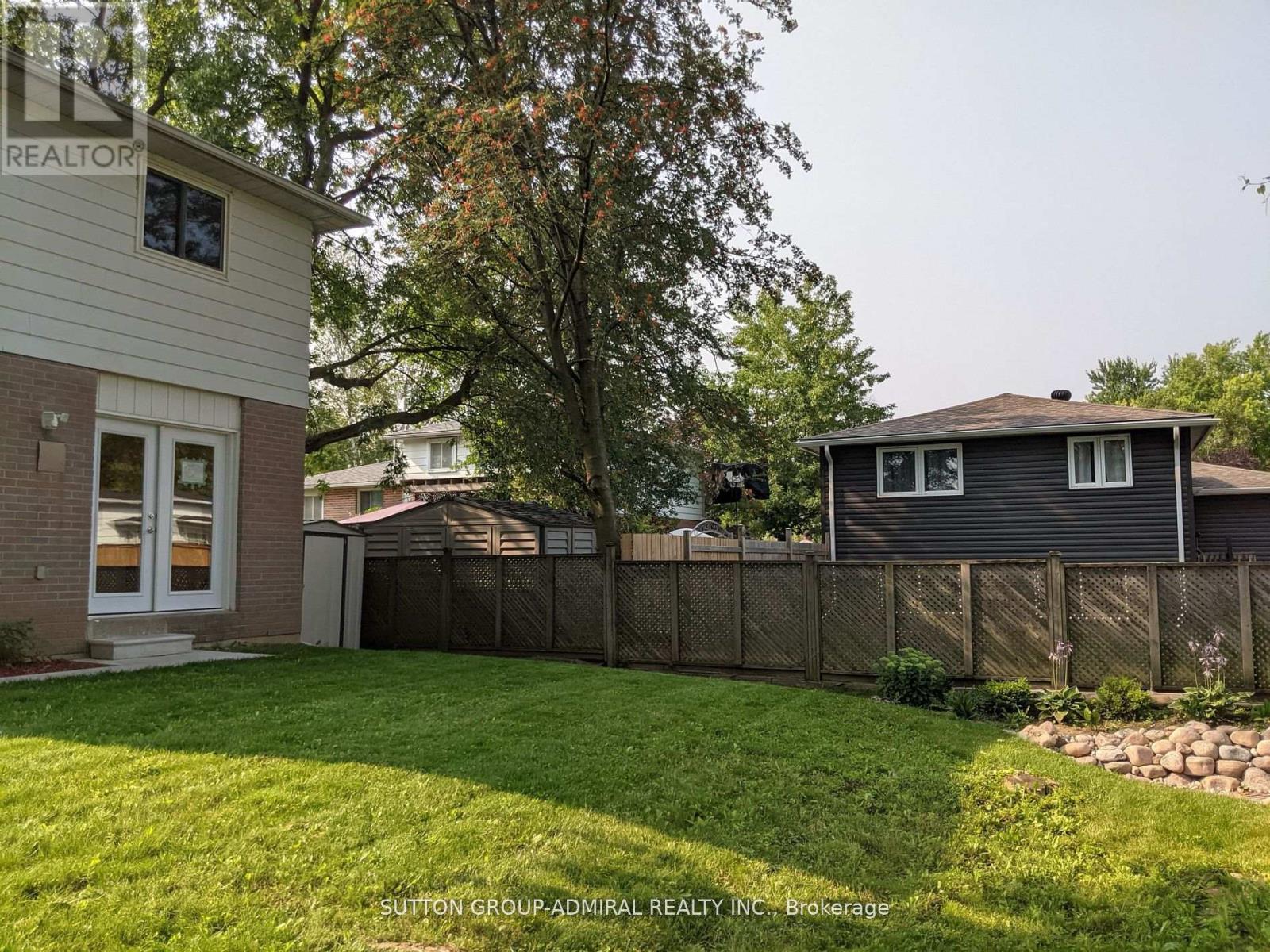 Lower - 31 Jeffrey Street, Barrie, Ontario  L4M 5H5 - Photo 2 - S12481919