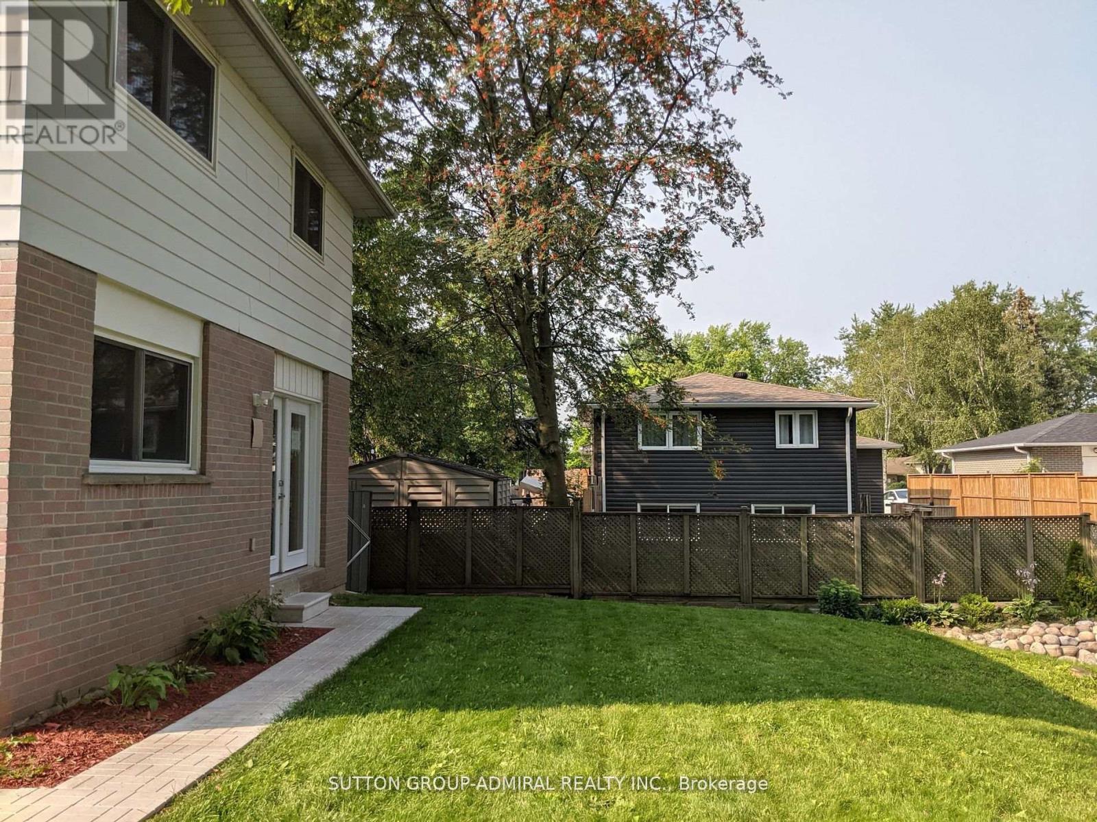 Lower - 31 Jeffrey Street, Barrie, Ontario  L4M 5H5 - Photo 3 - S12481919