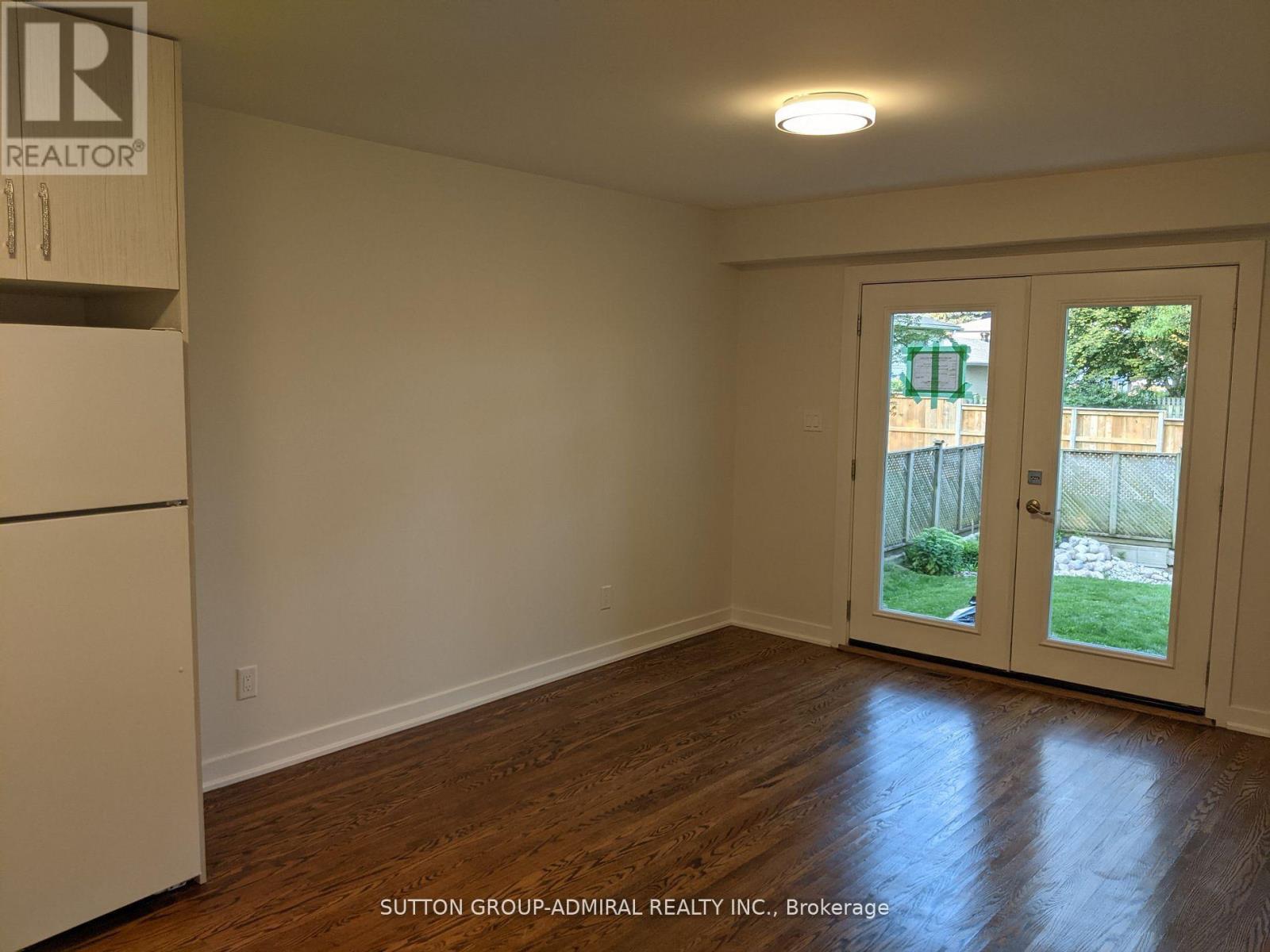 Lower - 31 Jeffrey Street, Barrie, Ontario  L4M 5H5 - Photo 5 - S12481919