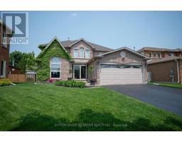 10 GORDON COURT, Barrie, Ontario