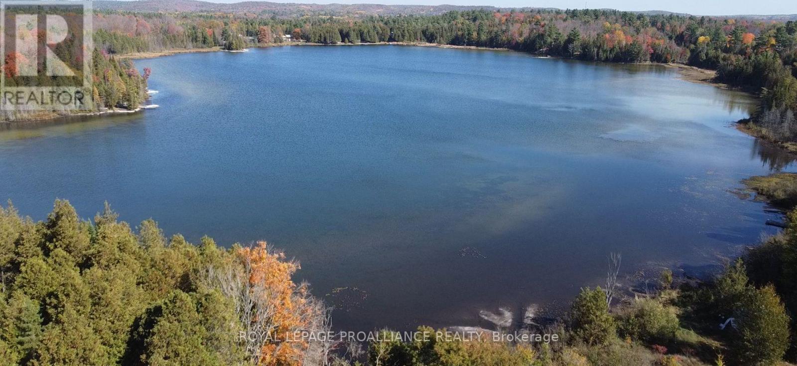 6107 Buckshot Lake Road, Frontenac (Frontenac North), Ontario  K0H 2M0 - Photo 11 - X12481943
