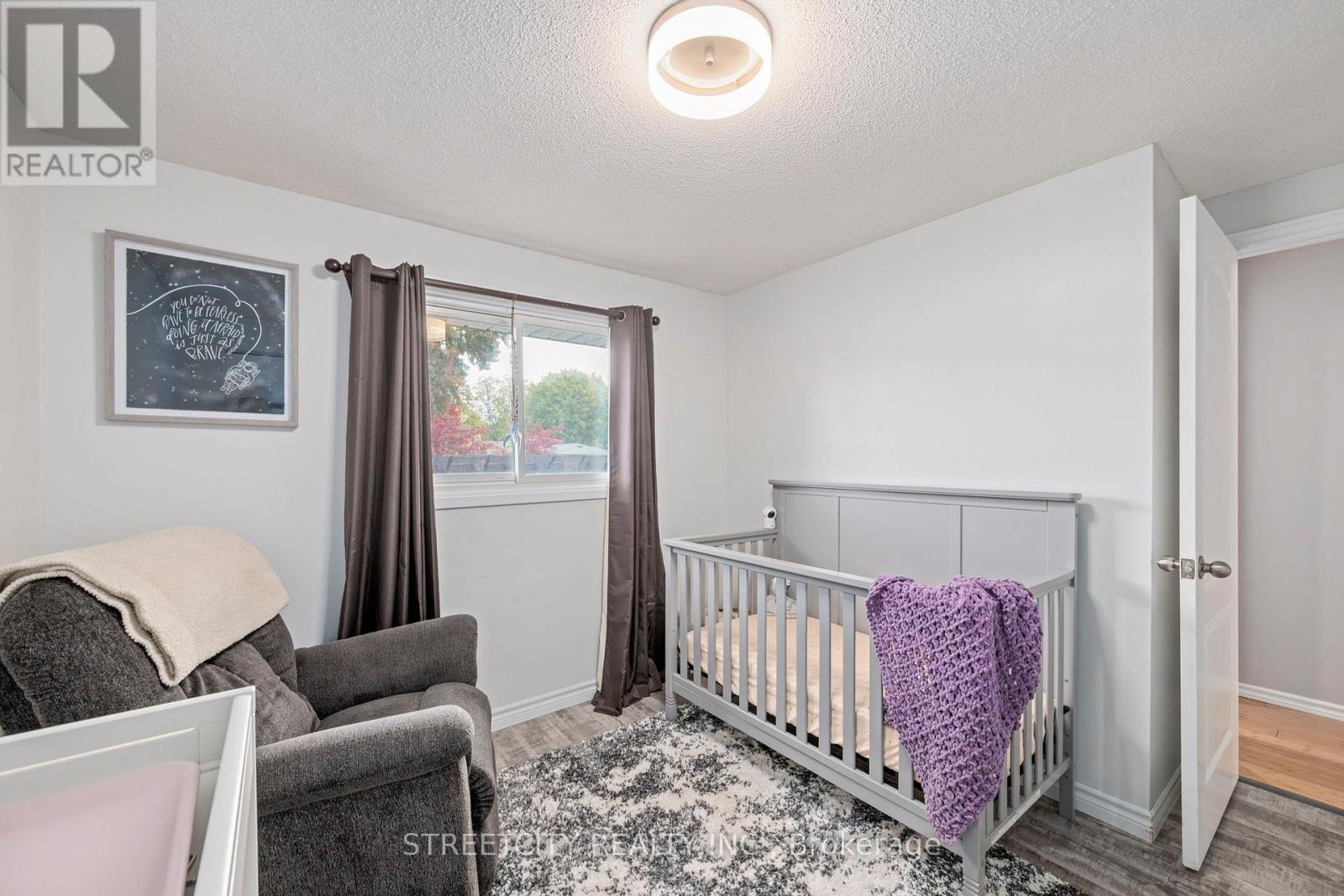 127 Garland Lane, London East, Ontario  N5V 3K9 - Photo 22 - X12481939