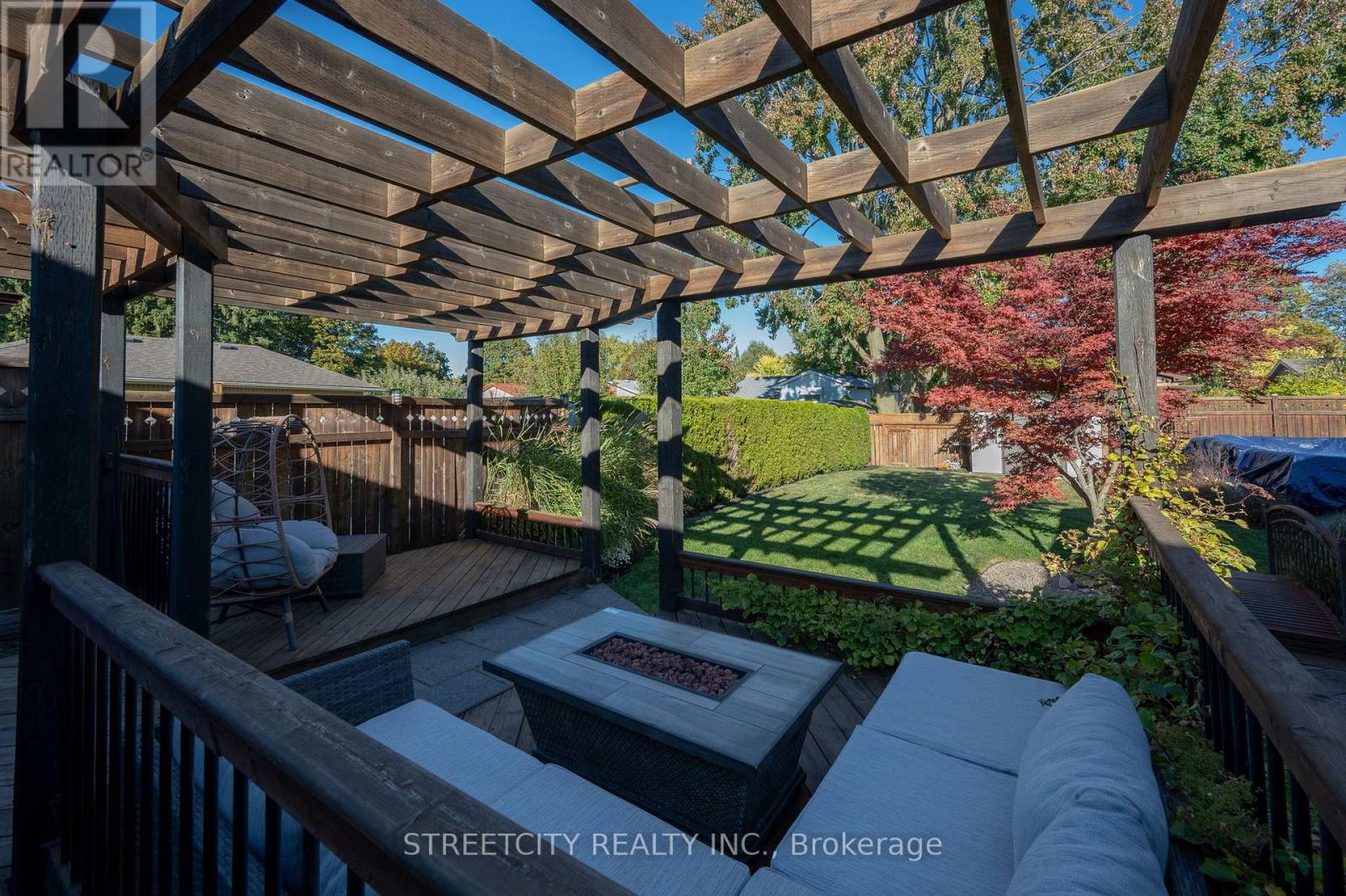 127 Garland Lane, London East, Ontario  N5V 3K9 - Photo 28 - X12481939