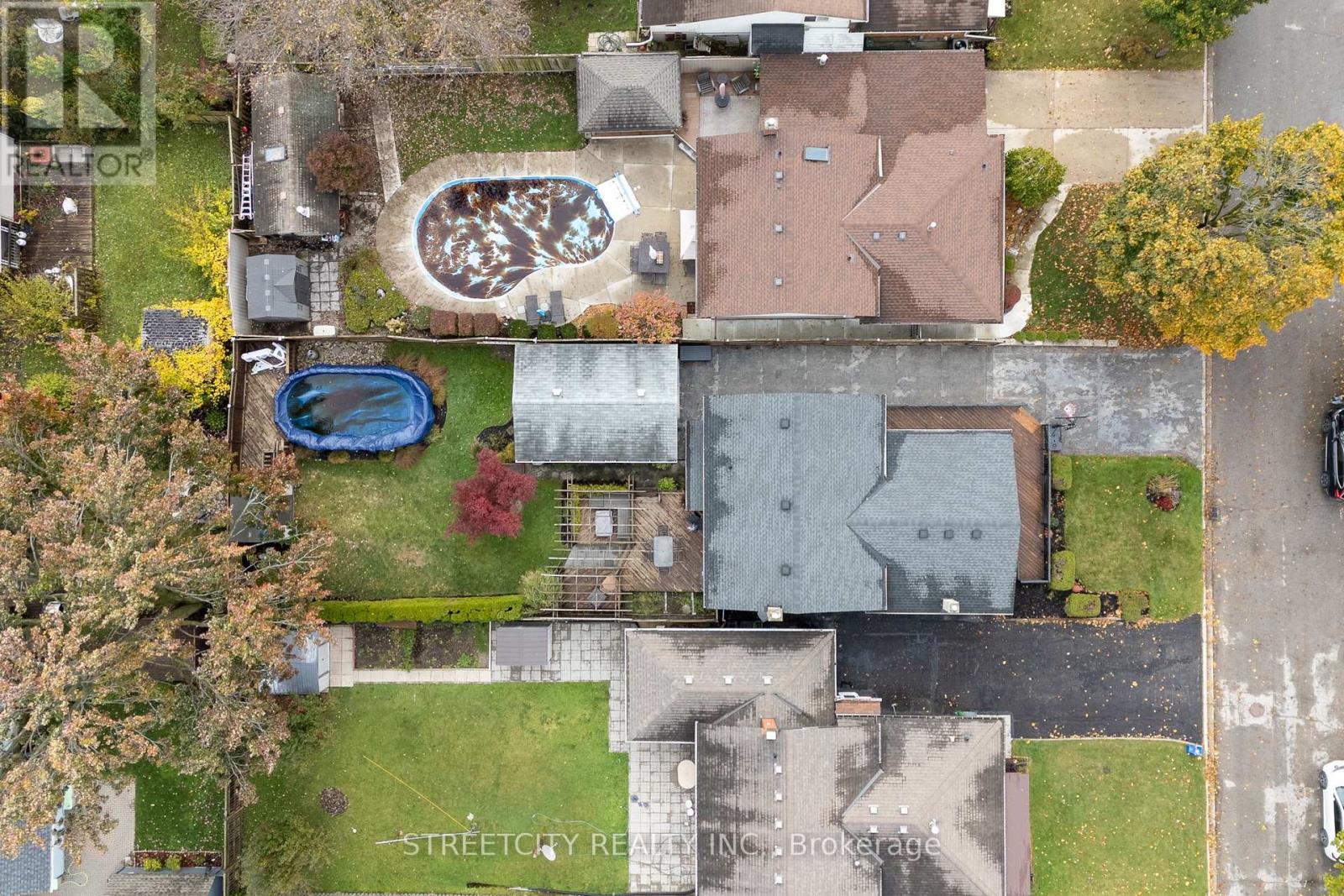 127 Garland Lane, London East, Ontario  N5V 3K9 - Photo 37 - X12481939