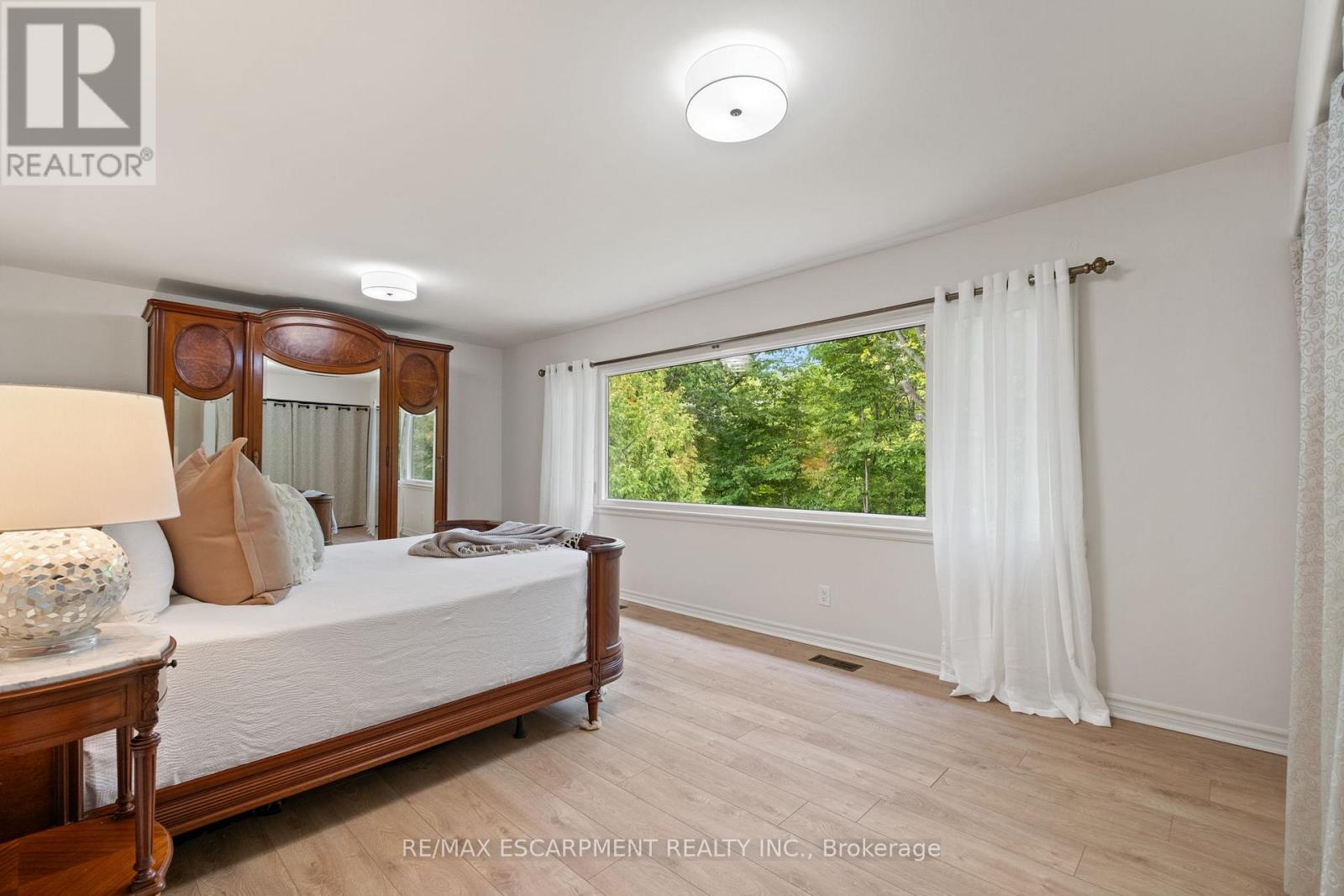 463 Grand Boulevard, Oakville, Ontario  L6H 1P2 - Photo 23 - W12481920
