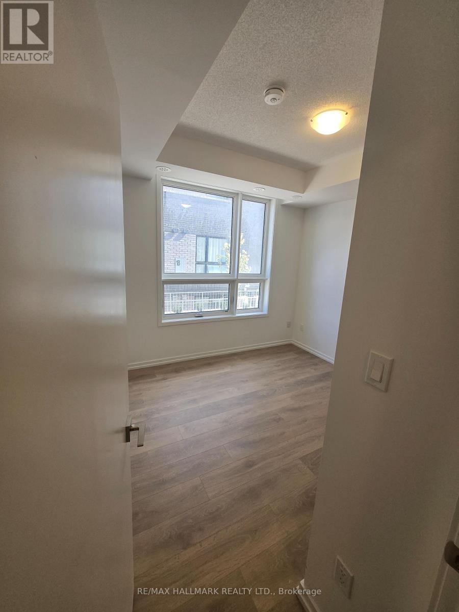 13 - 16 Lytham Green Circle, Newmarket, Ontario  L3Y 0H3 - Photo 8 - N12379160